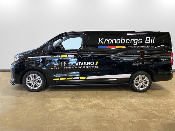 Opel Vivaro 4 of 27