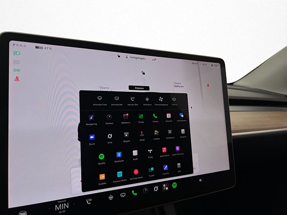 Tesla Model Y 19 of 30