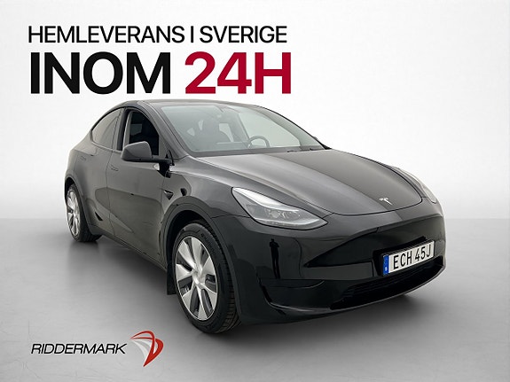 Tesla Model Y 4 of 30