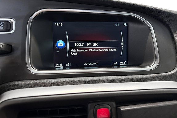 Volvo V40 Cross Country 16 of 21