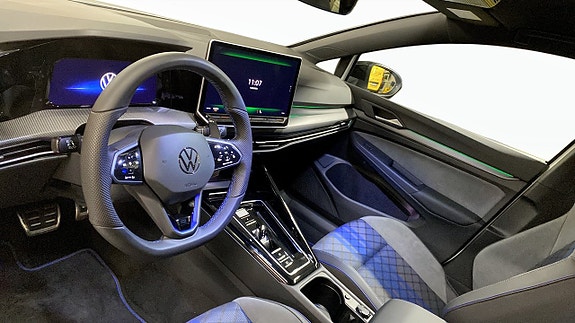 Volkswagen Golf I 7 of 13