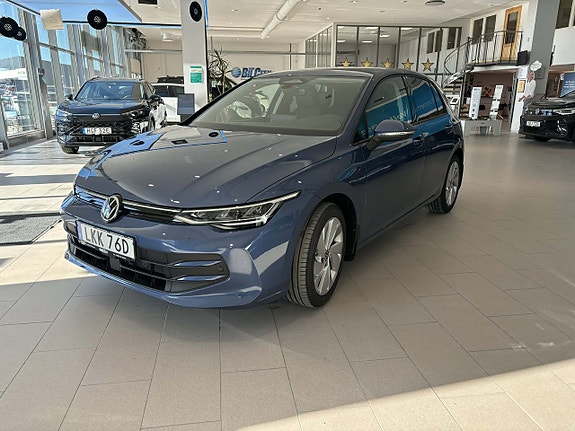 Volkswagen Golf I 2 of 13