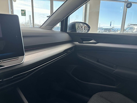 Volkswagen Golf I 12 of 13