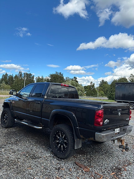 Dodge RAM 2500 5 of 10