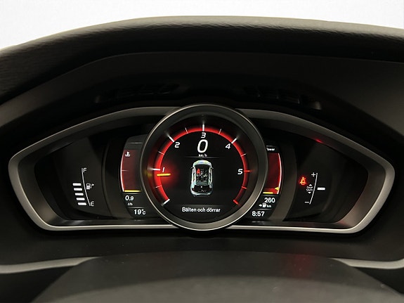 Volvo V40 14 of 30