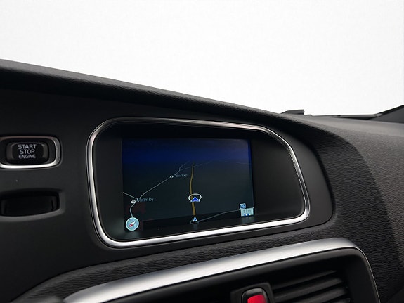 Volvo V40 18 of 30