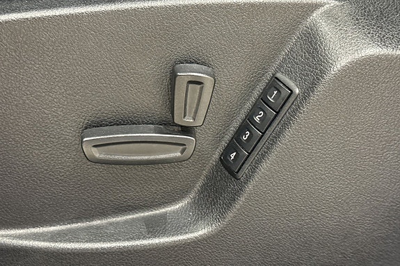 Ford S-MAX 15 of 24