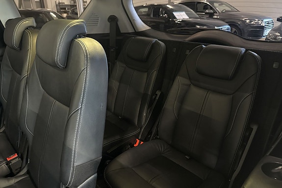 Ford S-MAX 21 of 24