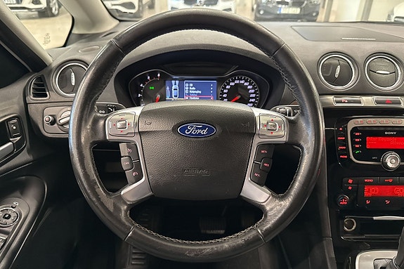 Ford S-MAX 10 of 24