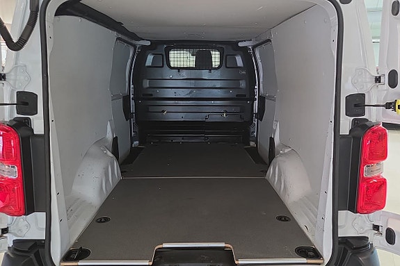Toyota Proace 10 of 18