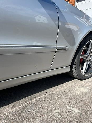 Mercedes-Benz E320 6 of 21