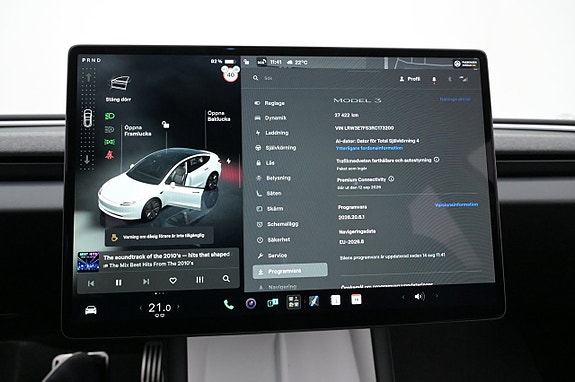 Tesla Model 3 9 of 27