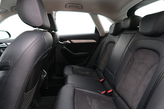 Audi Q3 5 of 15