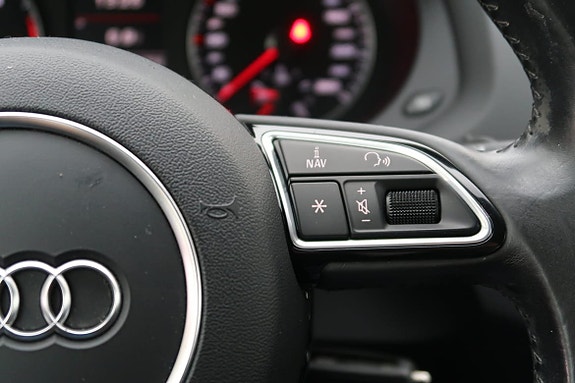 Audi Q3 10 of 15