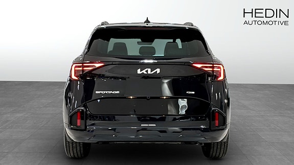 Kia Sportage 16 of 16