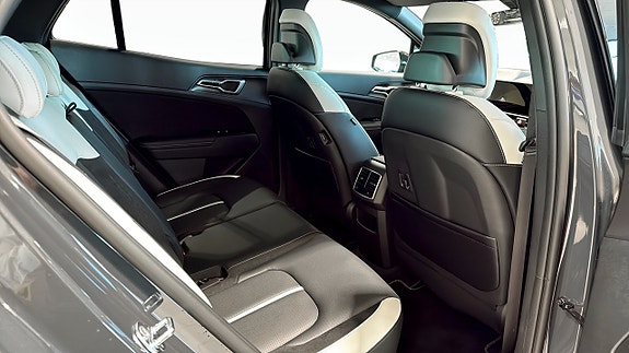 Kia Sportage 4 of 16