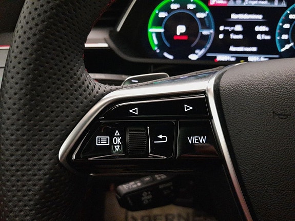 Audi Q8 13 of 20