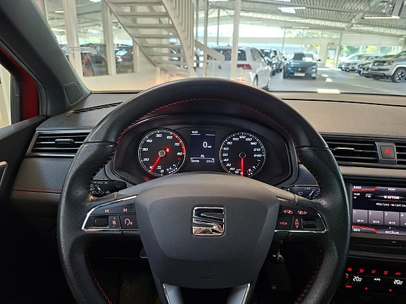 Seat Ibiza 13 of 16