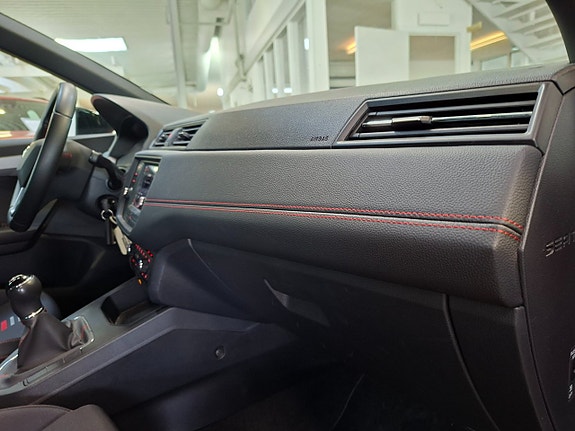 Seat Ibiza 7 of 16