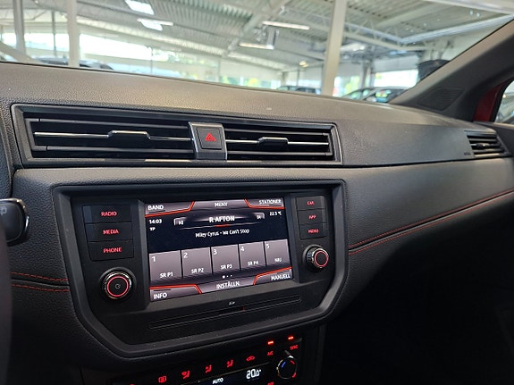 Seat Ibiza 14 of 16