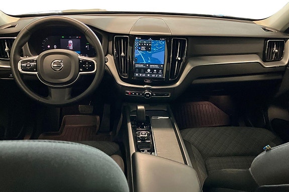 Volvo XC60 13 of 29