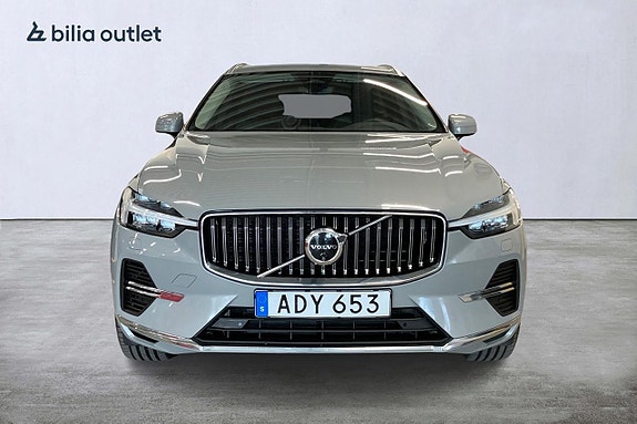 Volvo XC60 8 of 29