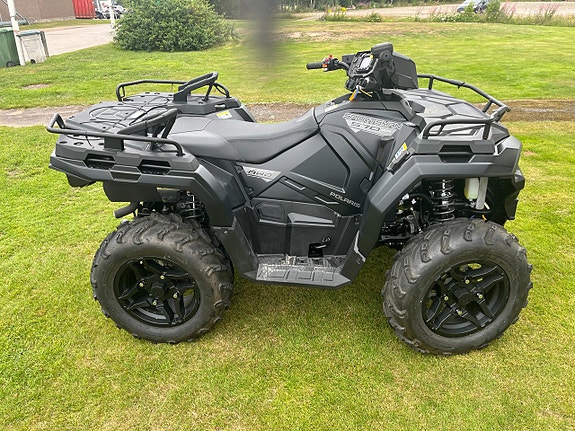 Polaris 570 EPS Black Edition 3 of 4
