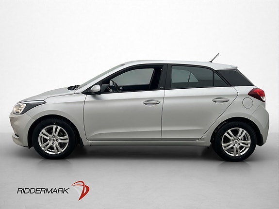 Hyundai i20 4 of 22