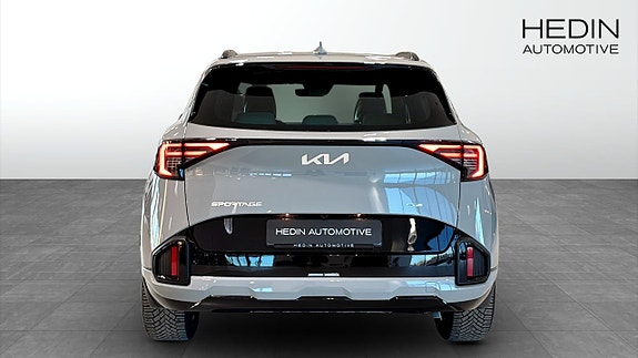 Kia Sportage 8 of 16