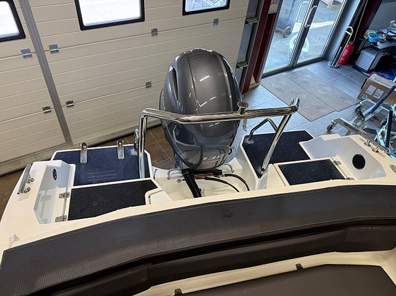 Yamarin Cross 62 BR + Yamaha F130 (2019) 11 of 11