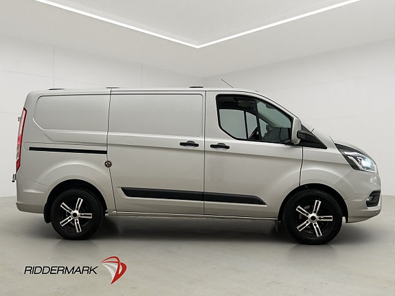 Ford Transit Custom 2 of 30