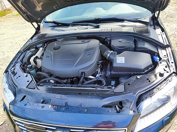 Volvo V70 11 of 12