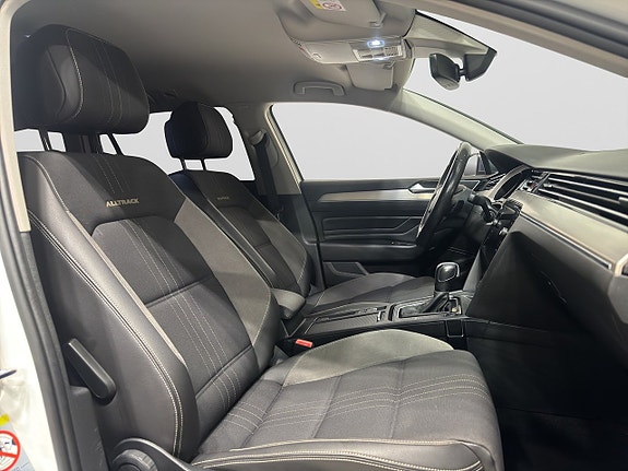 Volkswagen Passat Alltrack 8 of 20