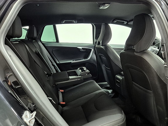 Volvo V60 21 of 22
