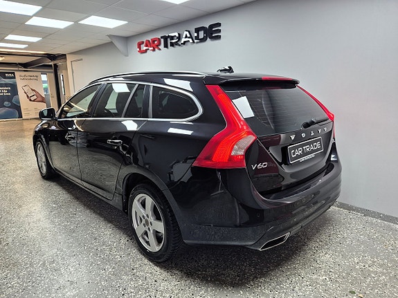 Volvo V60 4 of 22