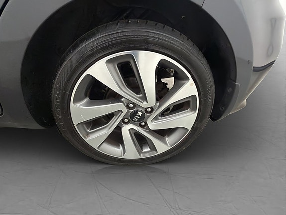 Kia Rio 26 of 30