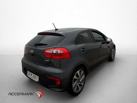 Kia Rio 8 of 30