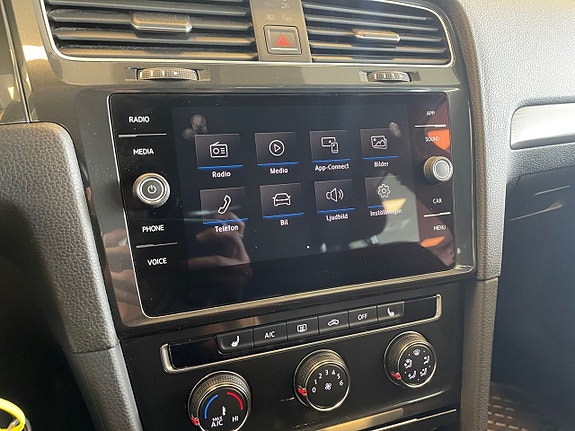 Volkswagen Golf I 17 of 24