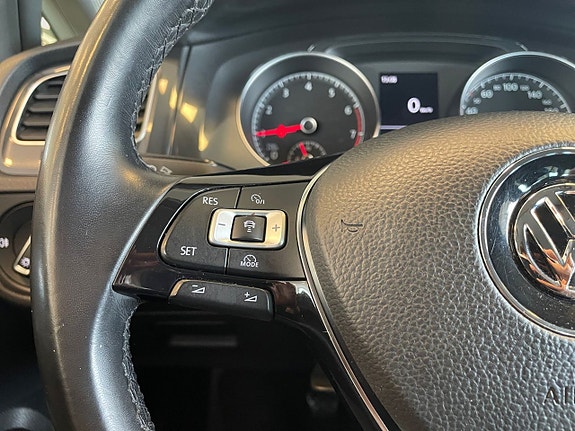 Volkswagen Golf I 21 of 24