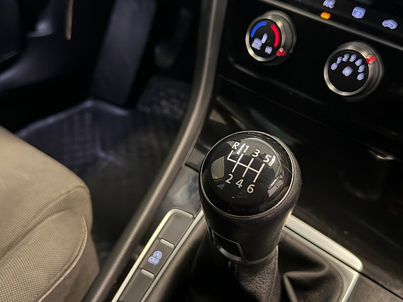 Volkswagen Golf I 27 of 30