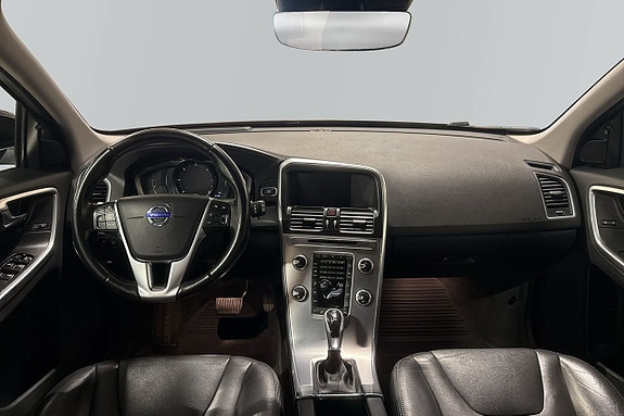 Volvo XC60 4 of 6
