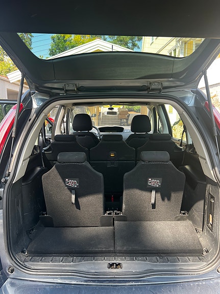 Citroen Grand C4 Picasso 8 of 9