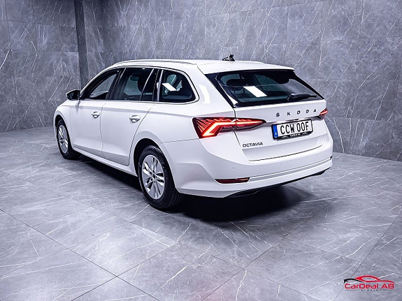 Skoda Octavia 5 of 30