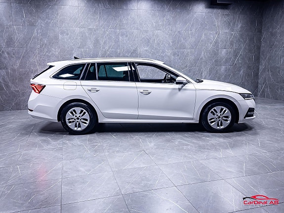 Skoda Octavia 8 of 30