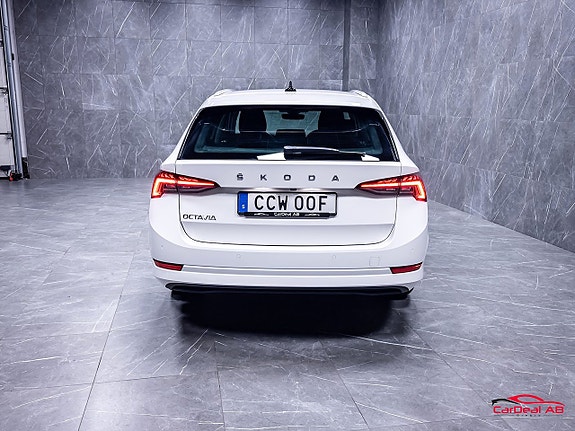 Skoda Octavia 6 of 30
