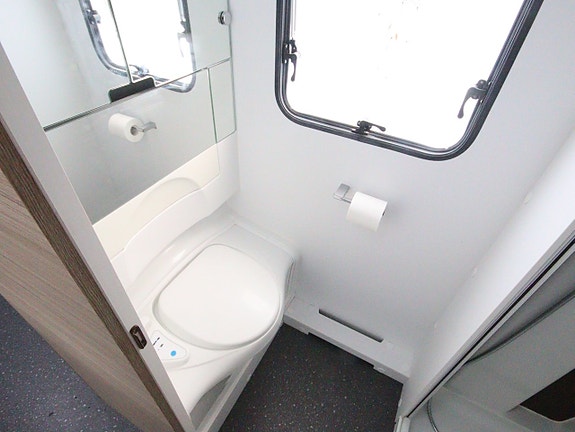 Adria Altea 552 PK Barnkammarvagn 12 of 15