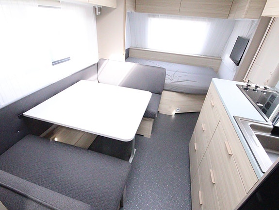Adria Altea 552 PK Barnkammarvagn 5 of 15
