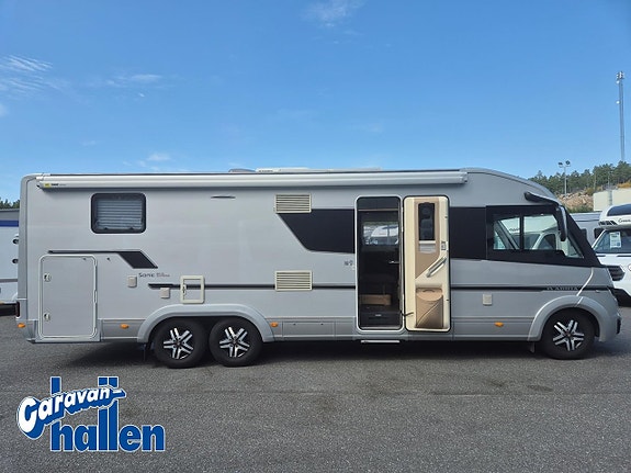 Adria Sonic Supreme I 810 SL (AC/Hydrauliska stödben/m.m) 10 of 27