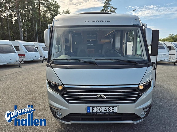 Adria Sonic Supreme I 810 SL (AC/Hydrauliska stödben/m.m) 2 of 27