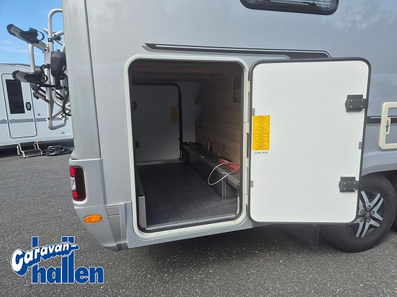 Adria Sonic Supreme I 810 SL (AC/Hydrauliska stödben/m.m) 12 of 27